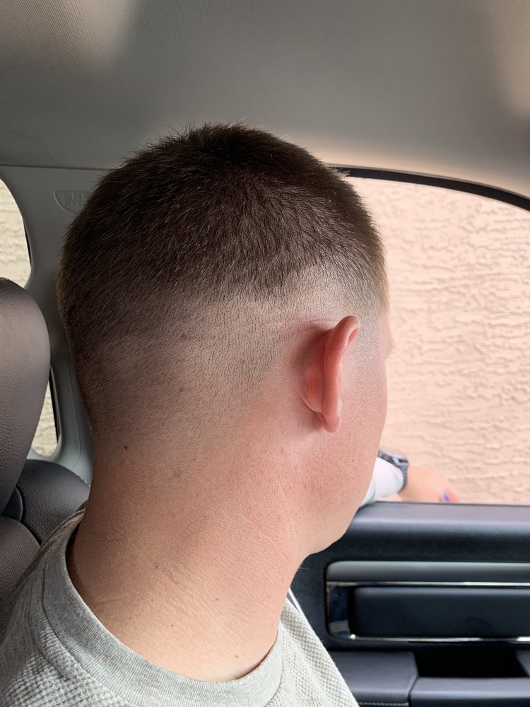 SUPERCUTS Updated August 2024 15 Reviews 18471 E Queen Creek Rd