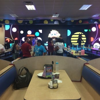 Chuck E. Cheese - Pizza Near Me - San Diego, California Chuck E. Cheese - Pizza Near Me - San Diego, California