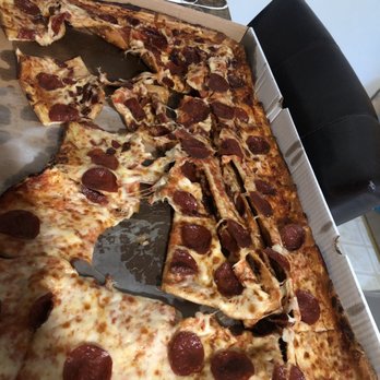 Bradley Best Pizza - Chicken Wings Near Me - Windsor Locks, Connecticut