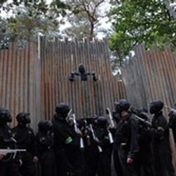 Delta Force Paintball - We can't go over it..!