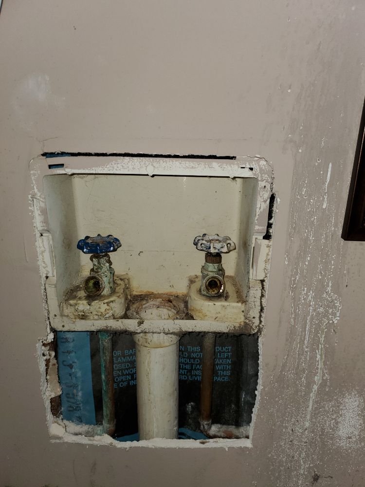 Slide of Maxcell Plumbing Llc