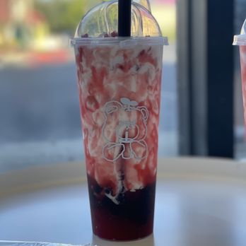 Sweetea - strawberry blossom with boba - Desserts Near Me - Fair Oaks, California