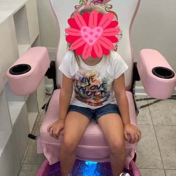 Queen Nail - Children's pedicure station!!! - Nail Salons Near Me - Wilmington, North Carolina