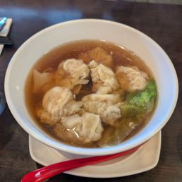 Wonton soup Wonton soup