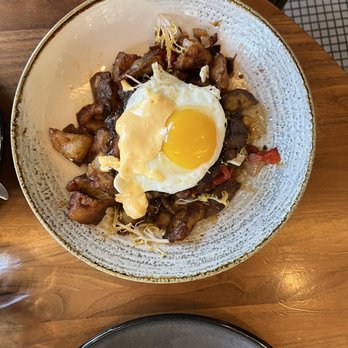 Marsh House - Beef Cheek Hash - Southern Near Me - Nashville, Tennessee Marsh House - Beef Cheek Hash - Southern Near Me - Nashville, Tennessee