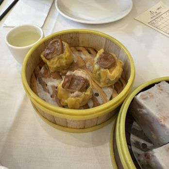 Royal Queen Restaurant - Dim Sum Near Me - Flushing, New York Royal Queen Restaurant - Dim Sum Near Me - Flushing, New York