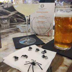 Polaris Bar at Green Valley Ranch Casino - Brandon's "PEACH WITHOUT THE FUZZ" martini!