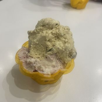The Split Banana - pistachio and cherry cheesecake gelato - Ice Cream & Frozen Yogurt Near Me - Staunton, Virginia The Split Banana - pistachio and cherry cheesecake gelato - Ice Cream & Frozen Yogurt Near Me - Staunton, Virginia