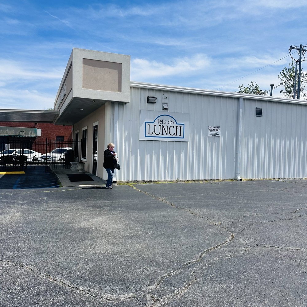 Lets Do Lunch - Parking Lot & Sign on Building - Salad Near Me - Decatur, Alabama