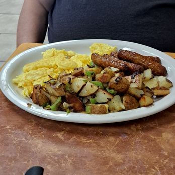 Irene's Burger's Cafe - 4 link sausages, eggs, and home fries - Burgers Near Me - Palmdale, California