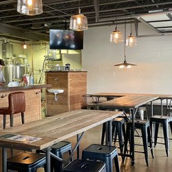 Macushla Brewing Company - Inside