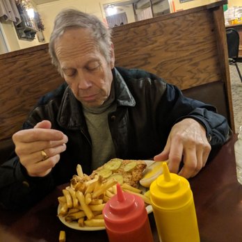 Country Cupboard - New American Near Me - Jamesport, Missouri