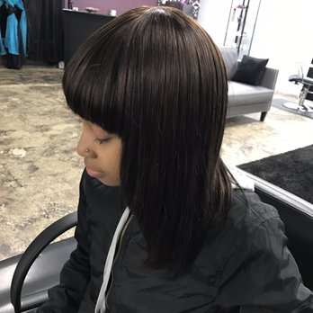Platinum Beauty Bar - Quick weave with Chinese bangs (done by Montreece) looks amazing! - Hair Salons Near Me - Fairfield, California Platinum Beauty Bar - Quick weave with Chinese bangs (done by Montreece) looks amazing! - Hair Salons Near Me - Fairfield, California