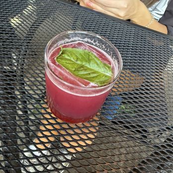 Forno Osteria + Bar - Gin drink - Italian Near Me - Cincinnati, Ohio