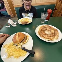 Sunny Street Cafe - My sister was truly excited