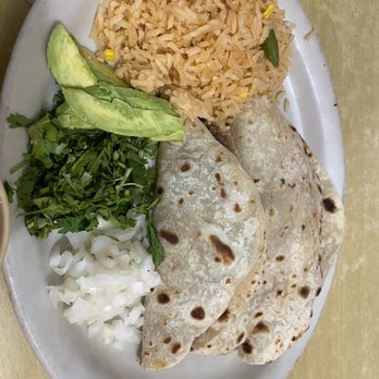 Taqueria Los Comales - Taco plate de bistek - Mexican Near Me - Edinburg, Texas Taqueria Los Comales - Taco plate de bistek - Mexican Near Me - Edinburg, Texas