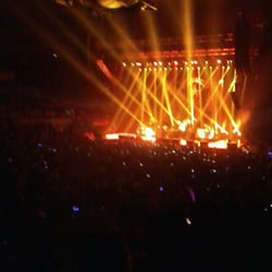 SMART Araneta Coliseum - Many of the world's biggest acts have performed on the Araneta stage.