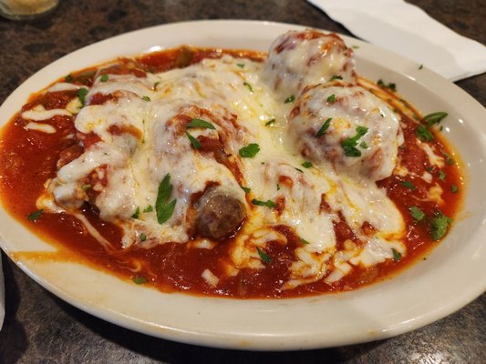 Family Pizzeria Europa by null