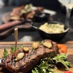 Blue Sunday Bar & Grill - NY STRIP STEAK