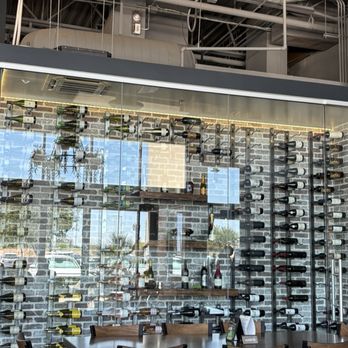 The Parlay Kitchen + Cocktails - Gastropubs Near Me - Chandler, Arizona