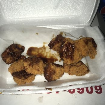 Capital Pizza And Steakhouse - fried chicken in a styrofoam container - Steakhouses Near Me - Edmonton, Alberta Capital Pizza And Steakhouse - fried chicken in a styrofoam container - Steakhouses Near Me - Edmonton, Alberta