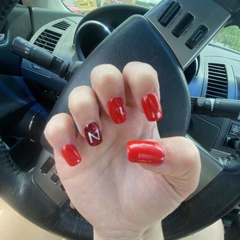 Happy Nails - Nail Salons Near Me - Onalaska, Wisconsin
