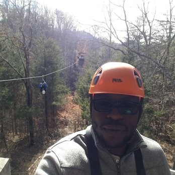 Wahoo Ziplines - Ziplining Near Me - Sevierville, Tennessee