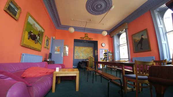 William Wallace Hotel by null