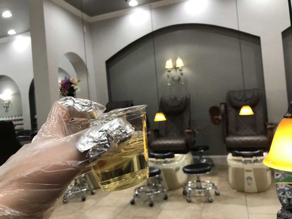 PARISANNE NAILS & SPA 134 Photos & 22 Reviews 2909 Tazewell Pike