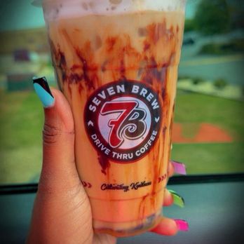7 Brew Coffee - Medium Iced Blondie Toasted Marshmallow, Chocolate Drizzle, Caramel Drizzle, Oat Milk, Cold Foam - Coffee & Tea Near Me - Homewood, Alabama