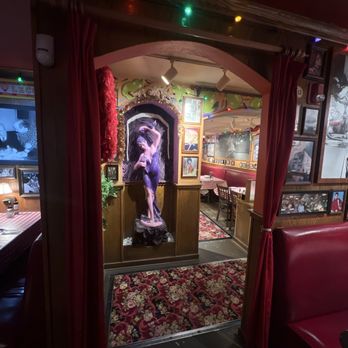 Buca di Beppo Italian Restaurant - Italian Near Me - Shenandoah, Texas Buca di Beppo Italian Restaurant - Italian Near Me - Shenandoah, Texas