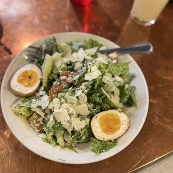 Pizzeria Lola - Pizza Near Me - Minneapolis, Minnesota