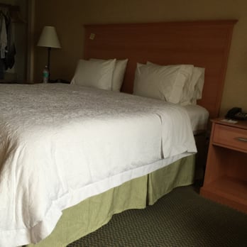 Hampton Inn & Suites Lathrop - Hotels Near Me - Lathrop, California