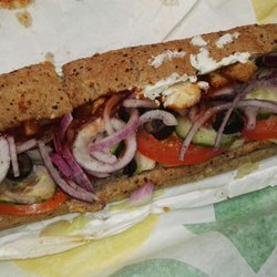 SUBWAY - Mehr als reichlich belegt, hier wird nicht gegeizt !