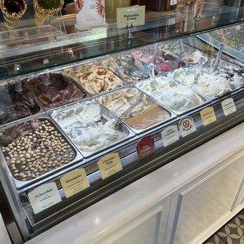 Bacio di Latte - delicious flavors - Gelato Near Me - Pasadena, California