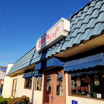 Izzy's Cafe - Off Broadway - Barbeque Near Me - El Cajon, California Izzy's Cafe - Off Broadway - Barbeque Near Me - El Cajon, California