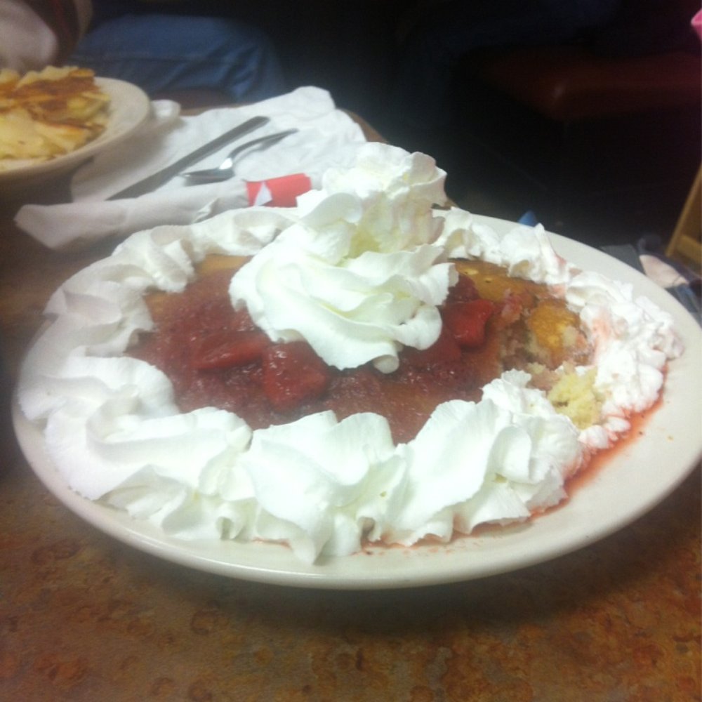 Red Geranium Cafe - Strawberry pancake - Cafes Near Me - Wyoming, Michigan Red Geranium Cafe - Strawberry pancake - Cafes Near Me - Wyoming, Michigan