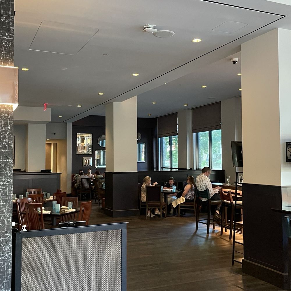 Larger seating area toward the back. Larger seating area toward the back.