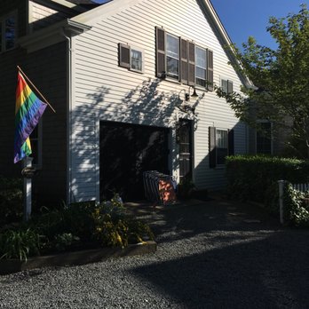 Candleberry Inn on Cape Cod - Bed & Breakfast Near Me - Brewster, Massachusetts