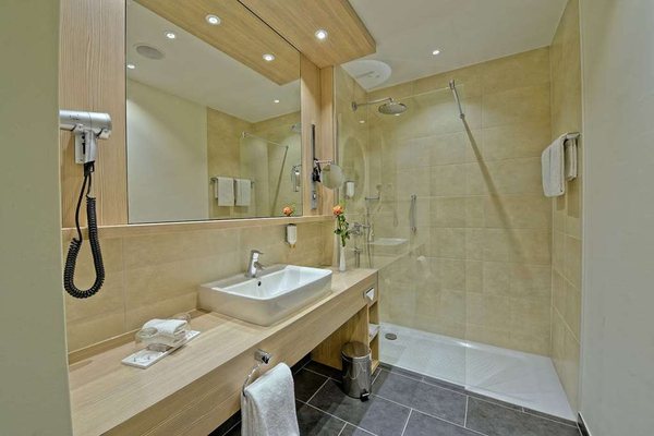 H+ Hotel Stade Herzog Widukind by null