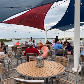 Moonrakers - Sky bar - American Near Me - Beaufort, North Carolina