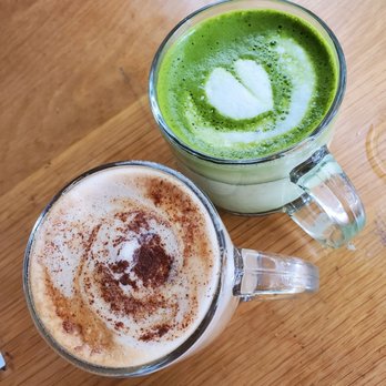 Koko Head Cafe - Matcha latte and honey cinnamon latte - Breakfast & Brunch Near Me - Honolulu, Hawaii