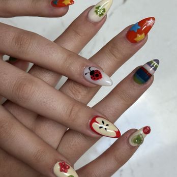 King & Queen Nails & Spa - dip and design on natural nails - Nail Salons Near Me - Phoenix, Arizona