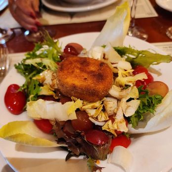 Chefs de France - Baked goat cheese salad - French Near Me - Lake Buena Vista, Florida