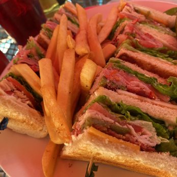 Palacio Cafe - Club ... wonderful with green chiles ... color of the photo is "off" - Sandwiches Near Me - Santa Fe, New Mexico