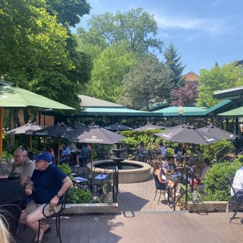 McGurk's - Patio/Garden - Pubs Near Me - Saint Louis, Missouri