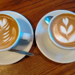Deluxe Coffee Bar - #cremaoncrema