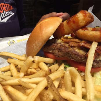 Buffalo Wild Wings - Sports Bars Near Me - Gainesville, Florida