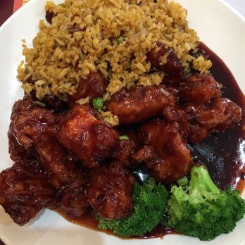 Sunny Asian Cuisine - General Tso lunch special, also came w soup - Chinese Near Me - Warminster, Pennsylvania Sunny Asian Cuisine - General Tso lunch special, also came w soup - Chinese Near Me - Warminster, Pennsylvania