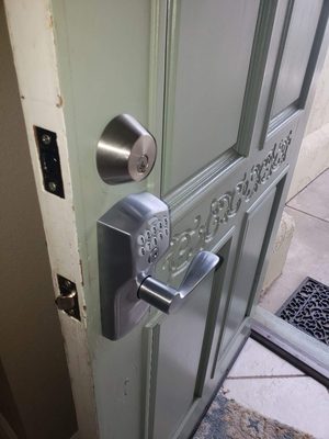 Residential Services - The safety and comfort of our clients is our top priority. We provide a variety of services including:

Electronic keypad installations
Deadbolt & doorknob install
Cylinder and tumbler rekeying
Fresh install of a second deadbolt
Double-sided deadbolts
